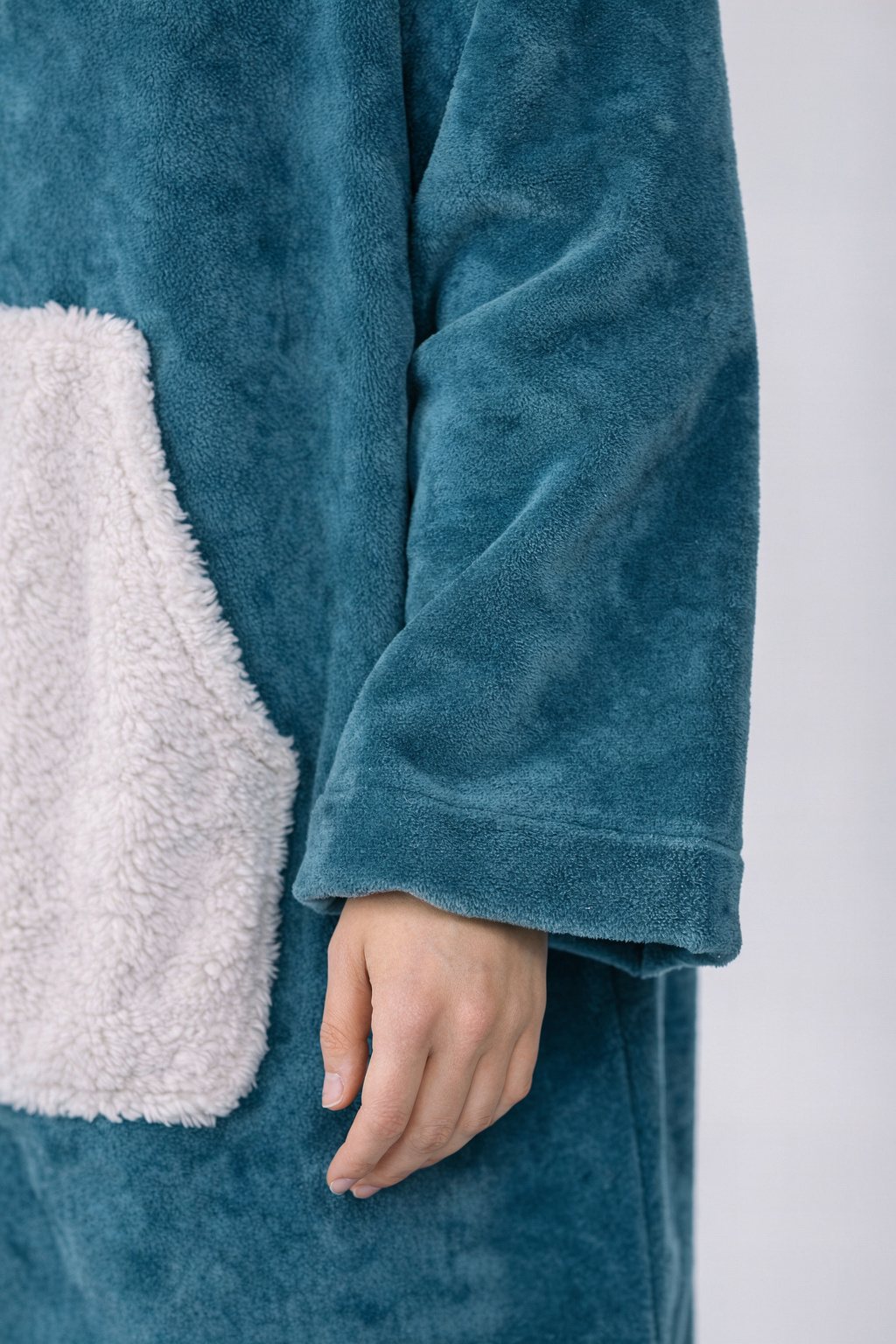 AKKOUS – Poncho AFUD - Bleu pétrole - 1